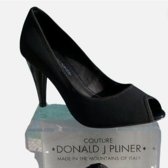 Donald J. Pliner Classic Peep Toe Heels - Picture 3 of 7